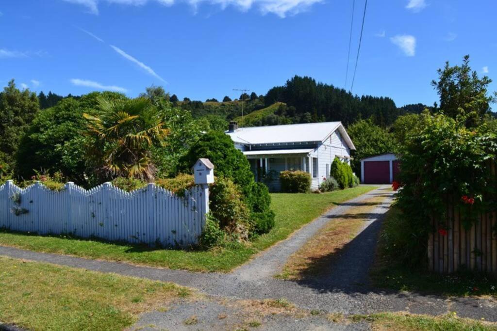 Riverlea Cottage - Cosy, Comfy, Quiet, Central Taumarunui Buitenkant foto